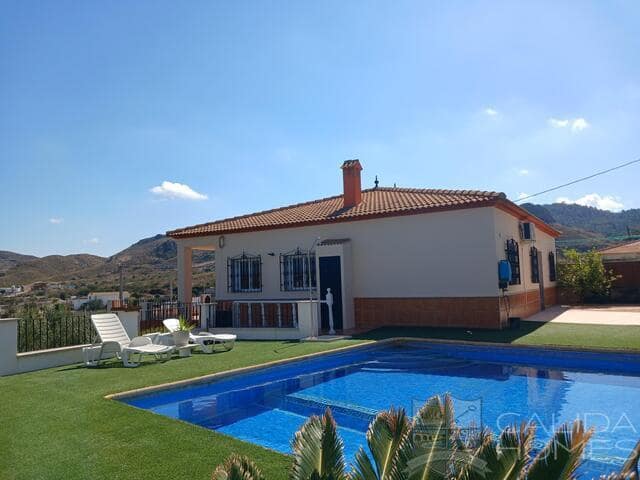 3 bedroom Villa for sale in Cantoria with pool - € 239,950 (Ref: 9283931)
