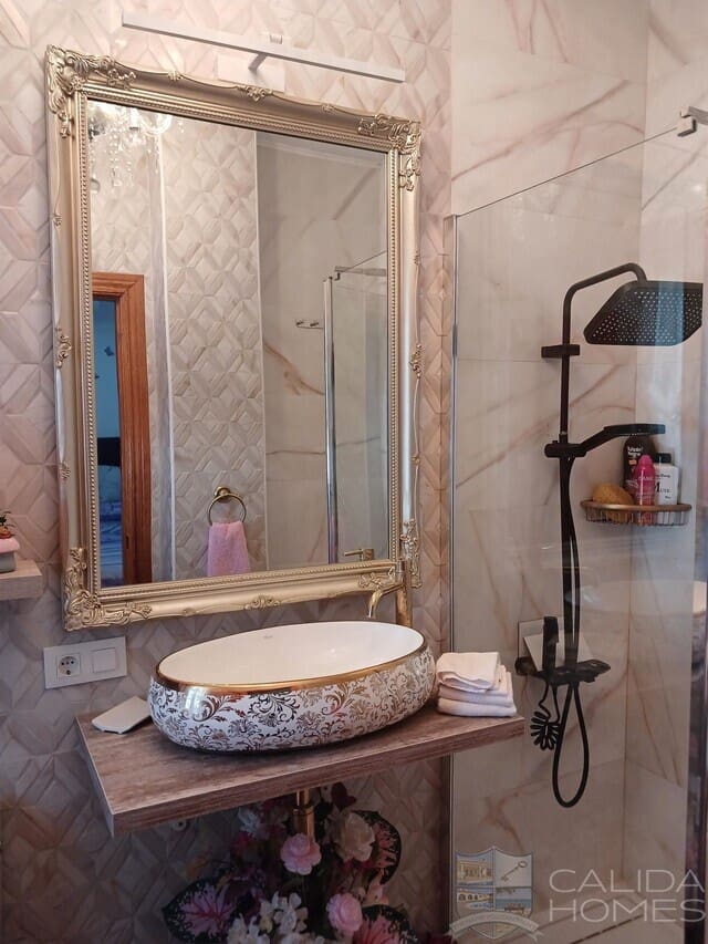 3 sovrum Villa till salu i Partaloa med pool - 275 000 € (Ref: 9352879)