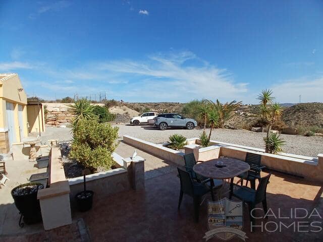 4 slaapkamer Villa te koop in Partaloa met zwembad - € 349.950 (Ref: 9357475)