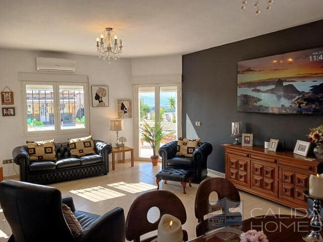 4 slaapkamer Villa te koop in Partaloa met zwembad - € 349.950 (Ref: 9357475)