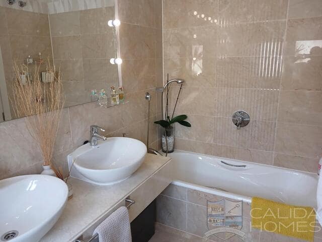 2 soverom Leilighet til salgs i Vera med svømmebasseng - € 329 950 (Ref: 9402483)