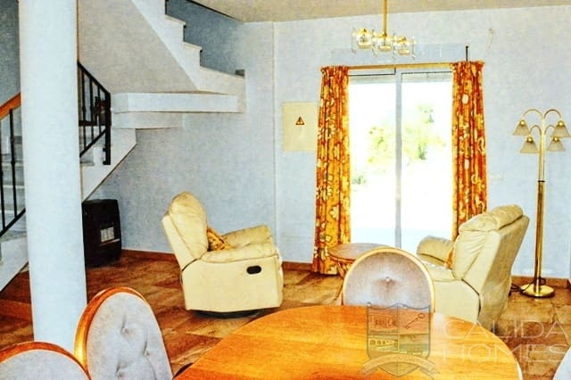 4 bedroom Villa for sale in Albox - € 225,000 (Ref: 9417404)