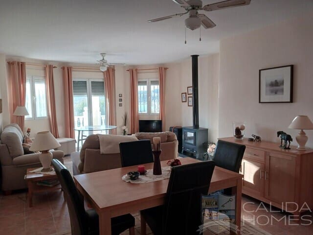 3 quarto Moradia para venda em Arboleas com piscina - 284 950 € (Ref: 9426486)