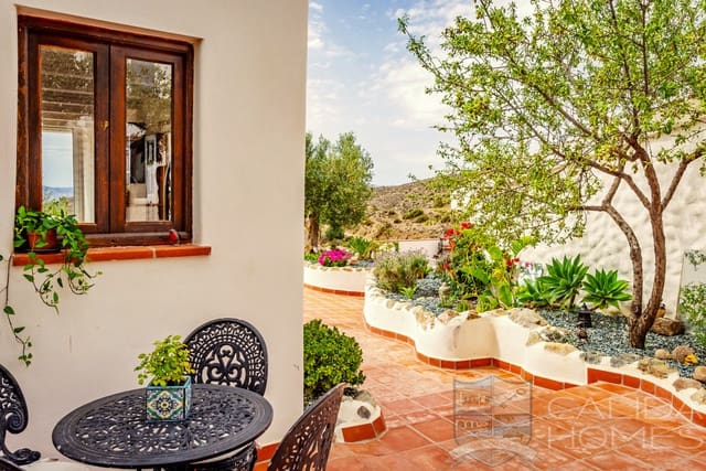 8 quarto Quinta/Casa Rural para venda em Arroyo Medina, Oria - 495 000 € (Ref: 9446783)