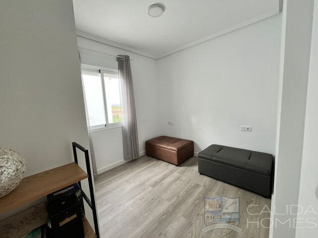 3 soverom Hus til salgs i Los Alcazares med svømmebasseng - € 130 000 (Ref: 9453498)