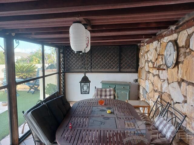 3 bedroom Villa for sale in Arboleas with pool - € 150,000 (Ref: 9486662)