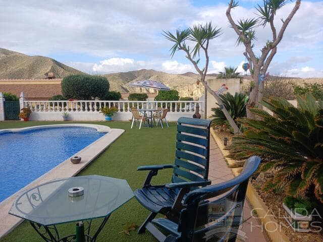 3 bedroom Villa for sale in Arboleas with pool - € 150,000 (Ref: 9486662)