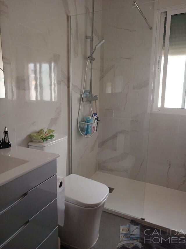 4 bedroom Villa for sale in Arboleas with pool - € 329,950 (Ref: 9488533)