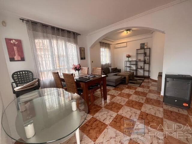 2 soveværelse Villa til salg i Orihuela Costa med swimmingpool - € 179.950 (Ref: 9532161)