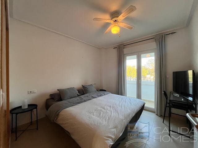 Apartamento de 2 habitaciones en Sucina en venta con piscina - 159.000 € (Ref: 9538669)