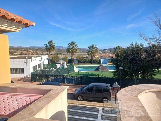 3 quarto Moradia para venda em La Alfoquia, Zurgena com piscina garagem - 185 000 € (Ref: 9538670)