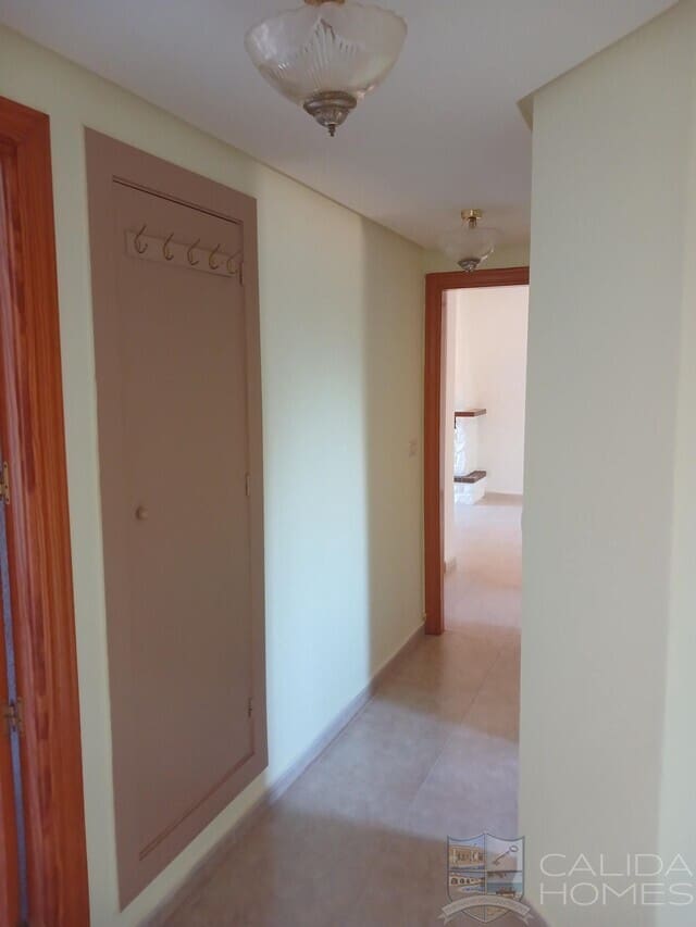 3 bedroom Villa for sale in La Alfoquia with pool garage - € 185,000 (Ref: 9538670)