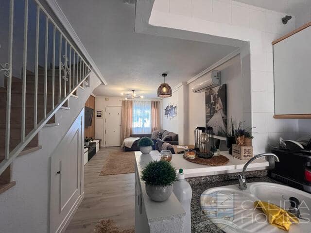 2 slaapkamer Appartement te koop in Torre de la Horadada met zwembad - € 265.000 (Ref: 9562544)