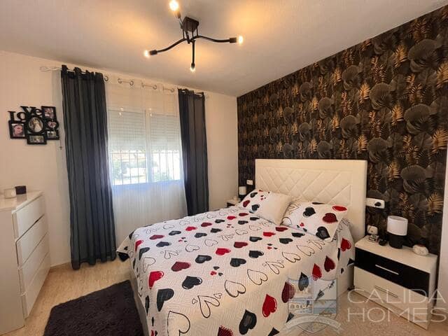 2 slaapkamer Appartement te koop in Torre de la Horadada met zwembad - € 265.000 (Ref: 9562544)