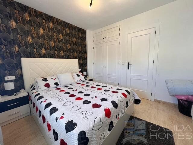 2 slaapkamer Appartement te koop in Torre de la Horadada met zwembad - € 265.000 (Ref: 9562544)