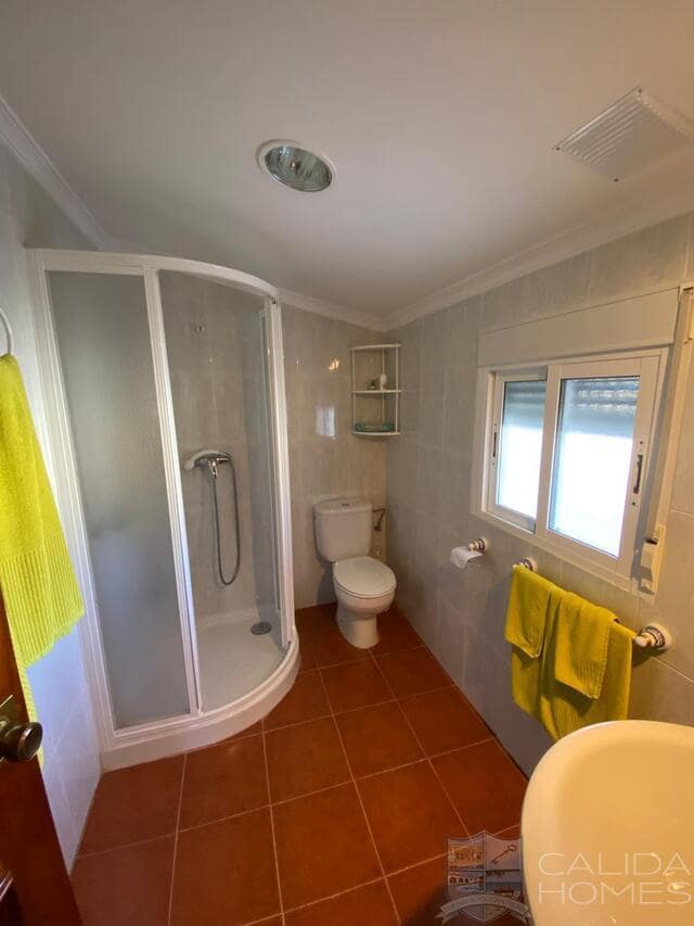 3 bedroom Finca/Country House for sale in Velez-Rubio - € 180,000 (Ref: 9722621)