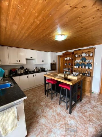 5 Zimmer Haus zu verkaufen in Vélez-Rubio - 99.950 € (Ref: 9722623)