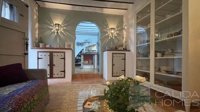 4 slaapkamer Finca/Landhuis te koop in Cantoria met zwembad - € 325.000 (Ref: 9782224)