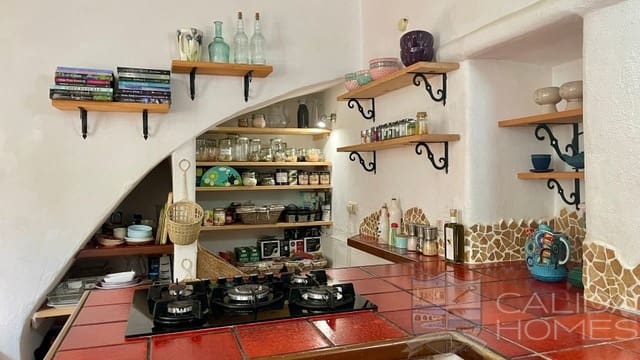 4 slaapkamer Finca/Landhuis te koop in Cantoria met zwembad - € 325.000 (Ref: 9782224)