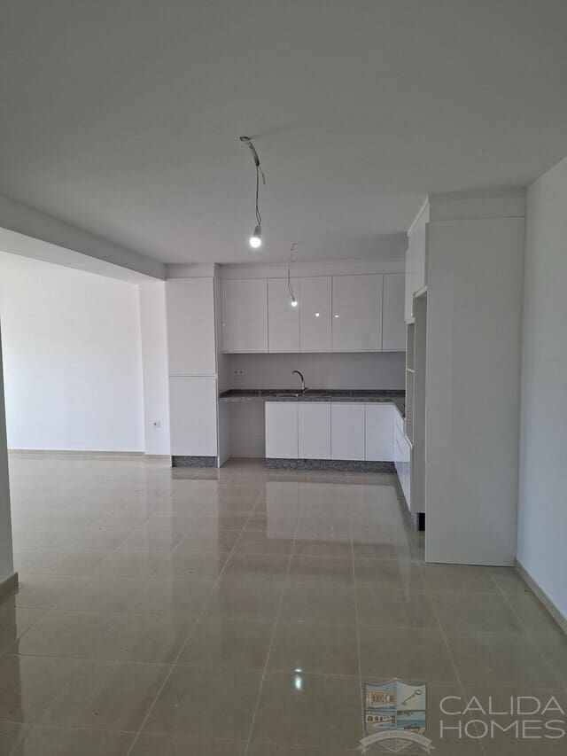 4 bedroom Townhouse for sale in La Alfoquia with garage - € 189,000 (Ref: 9787531)