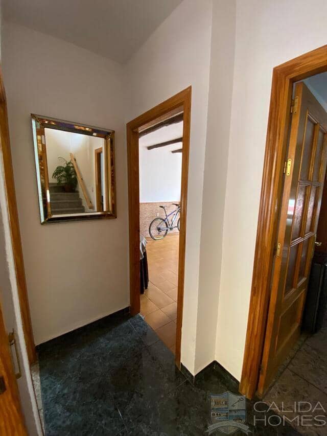 3 sovrum Hus till salu i Oria - 85 000 € (Ref: 9800028)