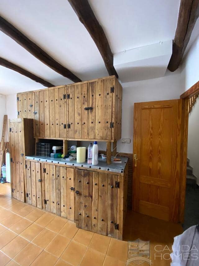 3 sovrum Hus till salu i Oria - 85 000 € (Ref: 9800028)