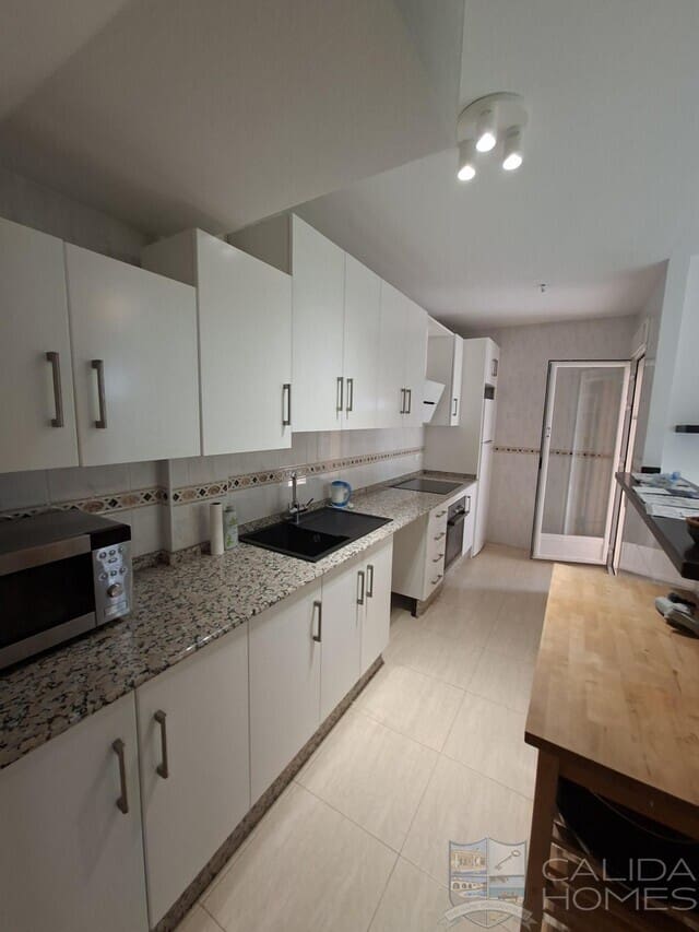 3 soveværelse Lejlighed til salg i La Alfoquia med swimmingpool garage - € 149.000 (Ref: 9807104)