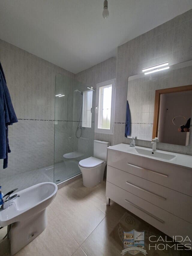 3 soveværelse Lejlighed til salg i La Alfoquia med swimmingpool garage - € 149.000 (Ref: 9807104)