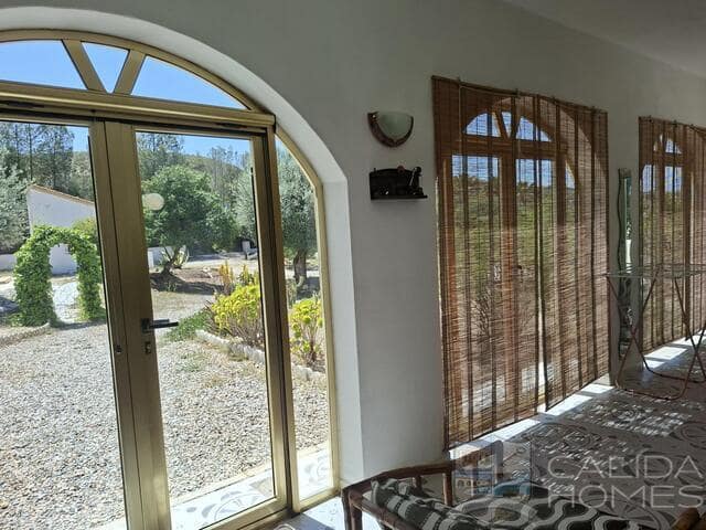 Chalet de 3 habitaciones en Arboleas en venta con piscina garaje - 269.950 € (Ref: 9812553)