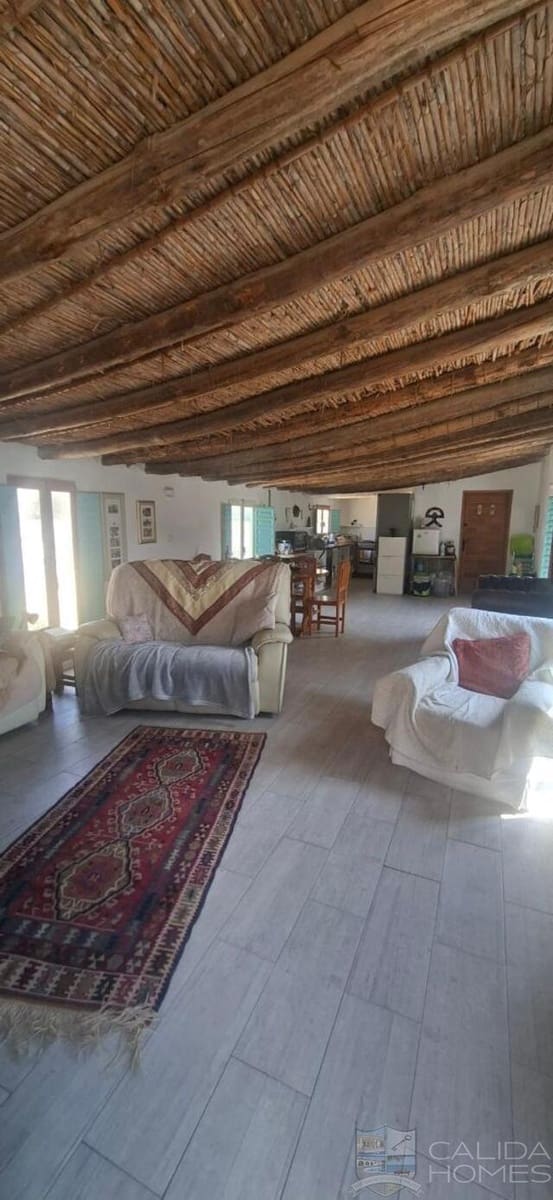 5 bedroom Semi-detached Villa for sale in Arboleas with garage - € 274,995 (Ref: 9814998)