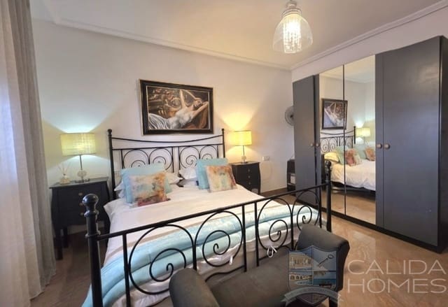 4 bedroom Villa for sale in Antas with pool garage - € 549,950 (Ref: 9863612)