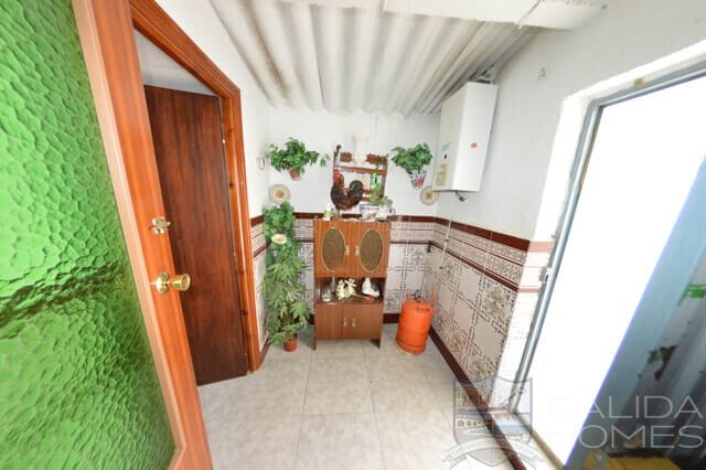 4 soverom Finca/Herregård til salgs i La Alfoquia med garasje - € 155 000 (Ref: 9872215)