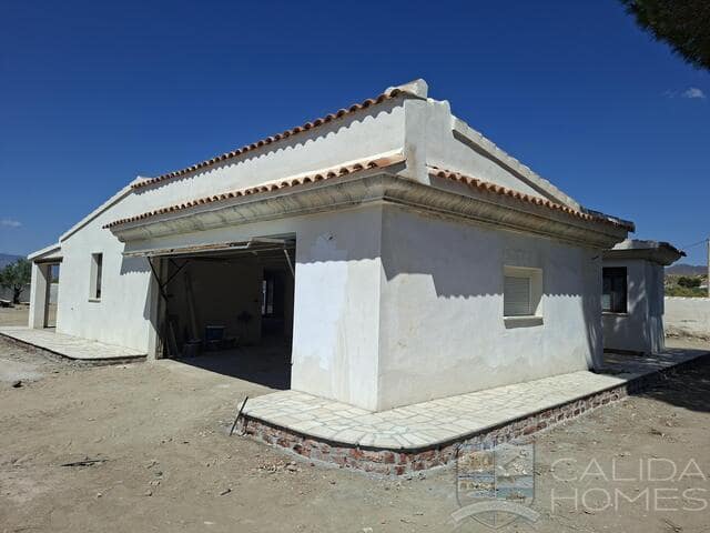 3 slaapkamer Villa te koop in Partaloa met zwembad garage - € 299.950 (Ref: 9882405)