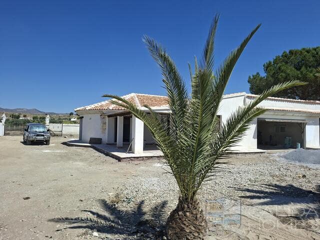 3 slaapkamer Villa te koop in Partaloa met zwembad garage - € 299.950 (Ref: 9882405)