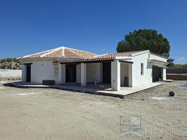 3 slaapkamer Villa te koop in Partaloa met zwembad garage - € 299.950 (Ref: 9882405)