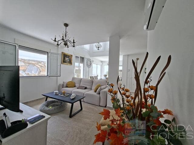 3 Zimmer Villa zu verkaufen in Arboleas mit Pool Garage - 298.950 € (Ref: 9918591)