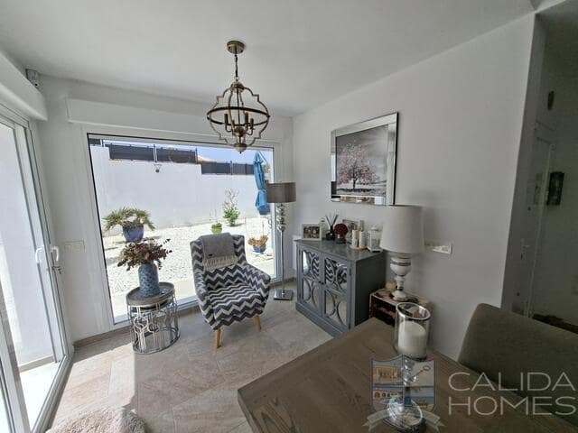 3 Zimmer Villa zu verkaufen in Arboleas mit Pool Garage - 298.950 € (Ref: 9918591)