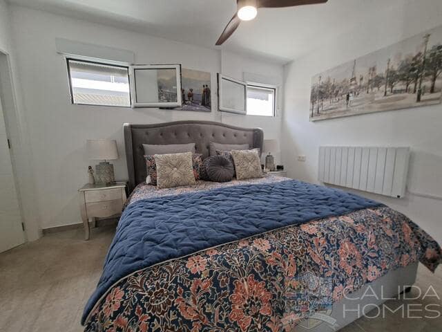 3 Zimmer Villa zu verkaufen in Arboleas mit Pool Garage - 298.950 € (Ref: 9918591)