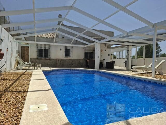 3 slaapkamer Villa te koop in Huercal-Overa met zwembad garage - € 244.950 (Ref: 9922685)