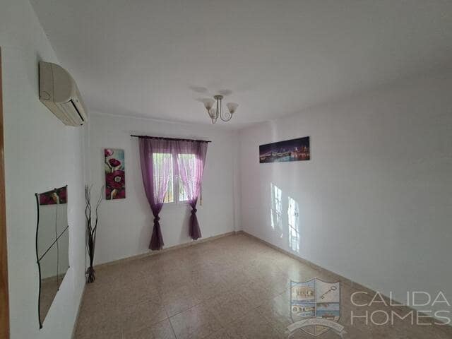 3 bedroom Villa for sale in Arboleas with pool - € 279,995 (Ref: 9958514)