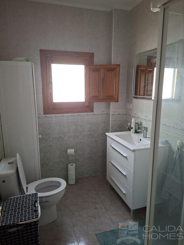 3 bedroom Villa for sale in Arboleas with pool garage - € 239,950 (Ref: 9981327)