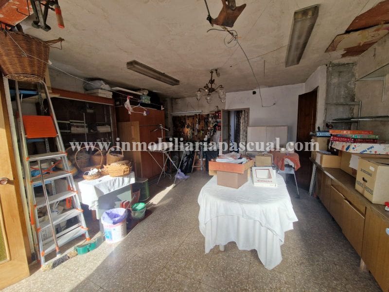 3 bedroom Villa for sale in Muro de Alcoy with garage - € 190,000 (Ref: 10090956)