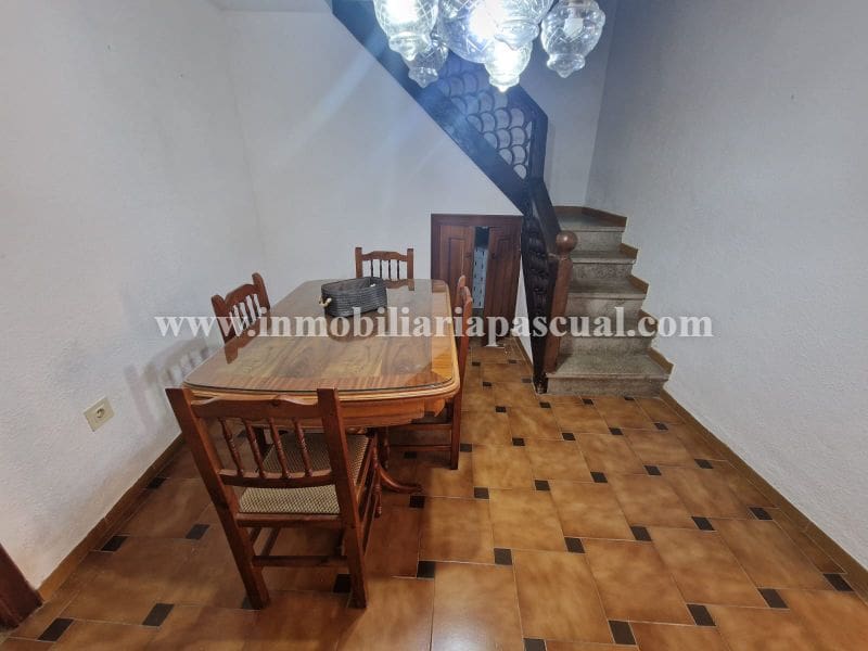 5 bedroom Villa for sale in L'Orxa / Lorcha - € 75,000 (Ref: 10153248)