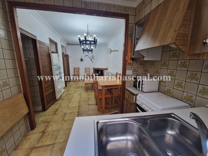 5 bedroom Villa for sale in L'Orxa / Lorcha - € 75,000 (Ref: 10153248)