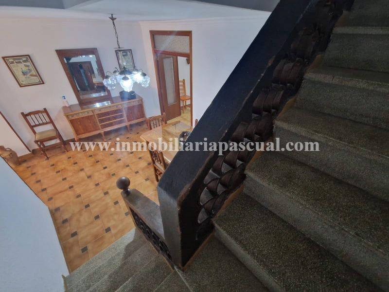 5 bedroom Villa for sale in L'Orxa / Lorcha - € 75,000 (Ref: 10153248)