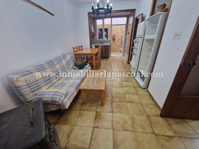 5 bedroom Villa for sale in L'Orxa / Lorcha - € 75,000 (Ref: 10153248)