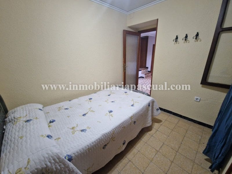 5 bedroom Villa for sale in L'Orxa / Lorcha - € 75,000 (Ref: 10153248)