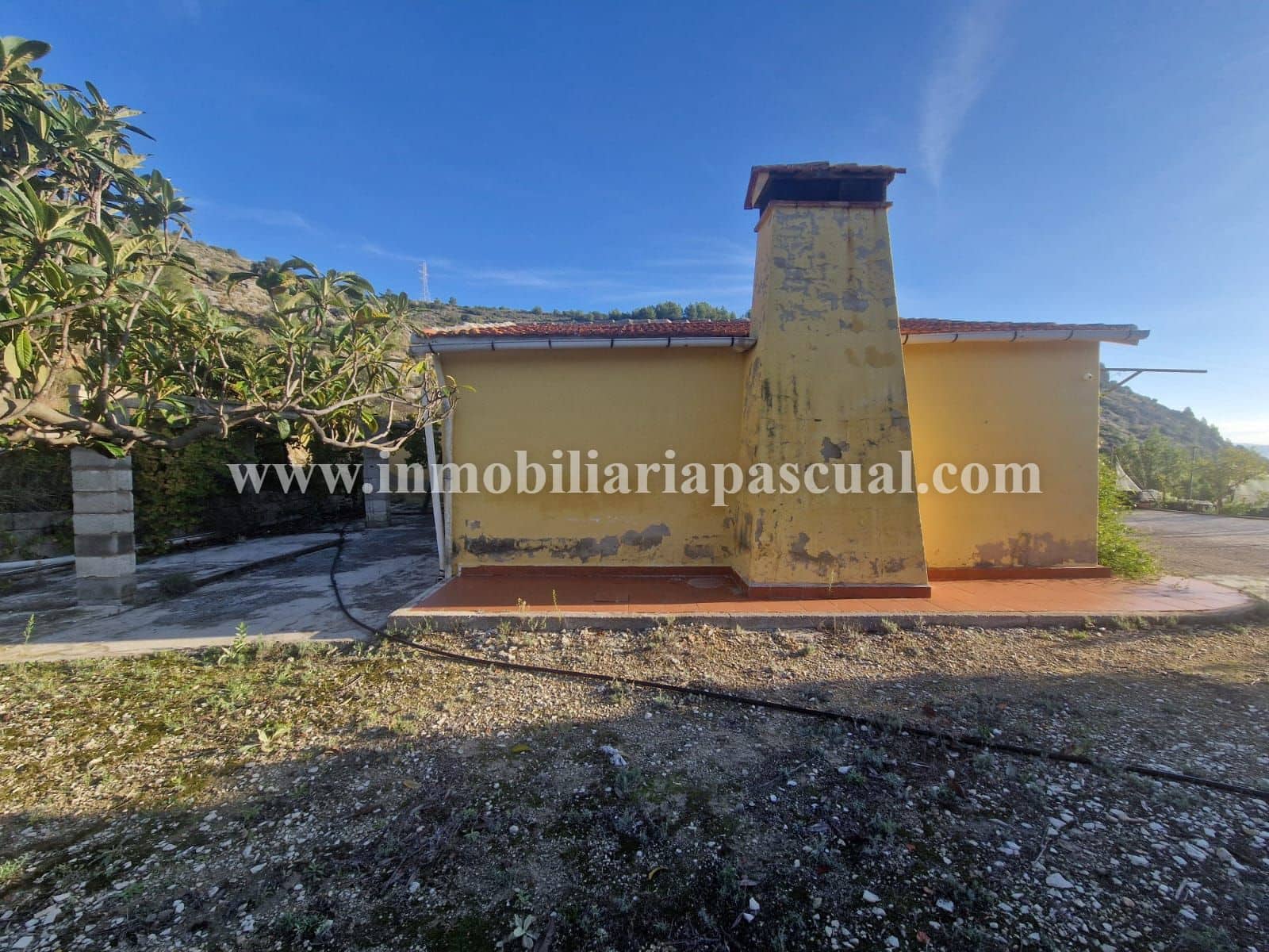 3 soverom Finca/Herregård til salgs i Muro de Alcoy med svømmebasseng garasje - € 125 000 (Ref: 10177431)