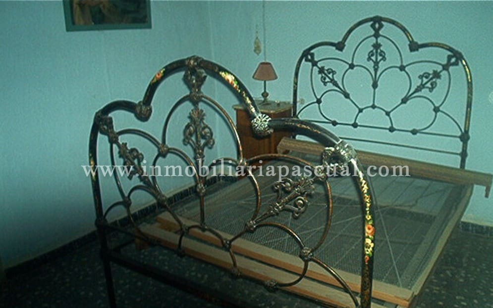 Finca/Herregård til salgs i Muro de Alcoy - € 200 000 (Ref: 7846166)