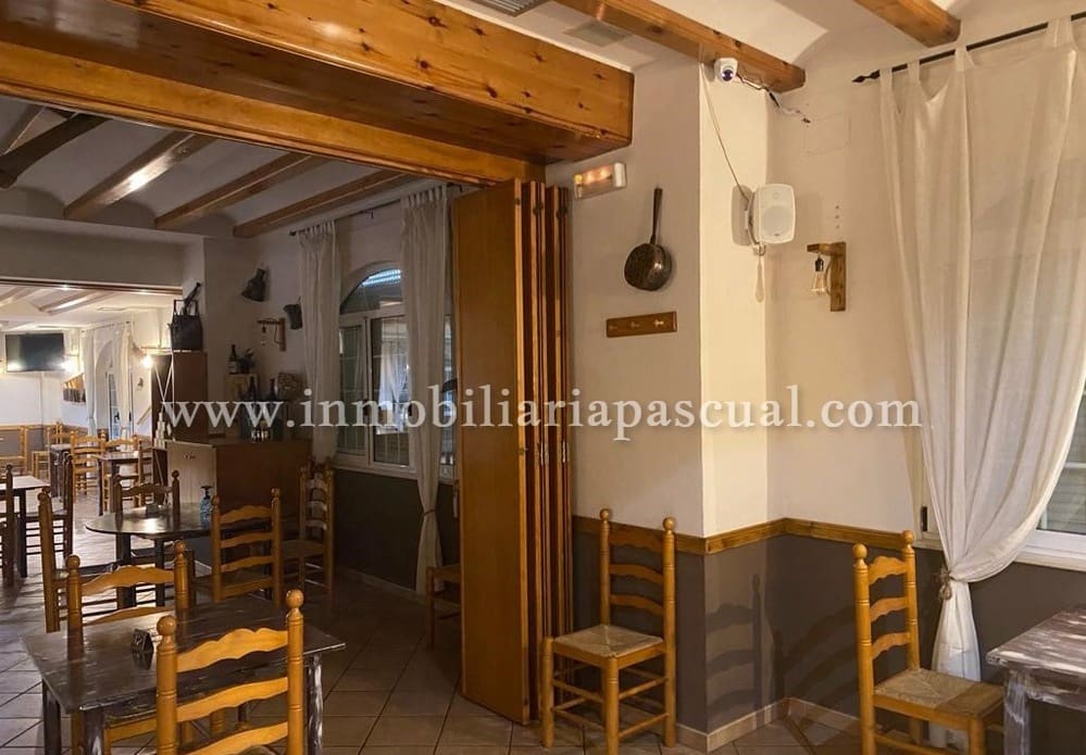 Comercial para venda em Muro de Alcoy - 460 000 € (Ref: 8182092)